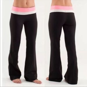 Lululemon black reversible yoga pants.